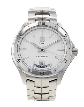 Browse our selection of automatic watches from prestigious brands such as Blancpain, Bell & Ross, Breitling and Rolex.